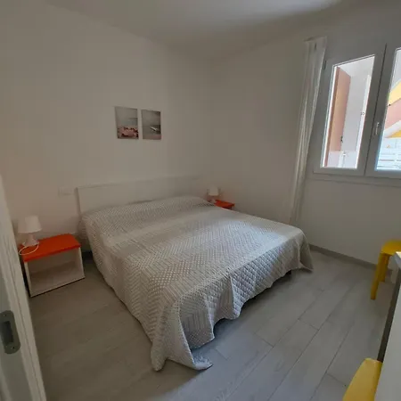 Cozy Flat-250m From The Sea Apartment Rosolina Mare